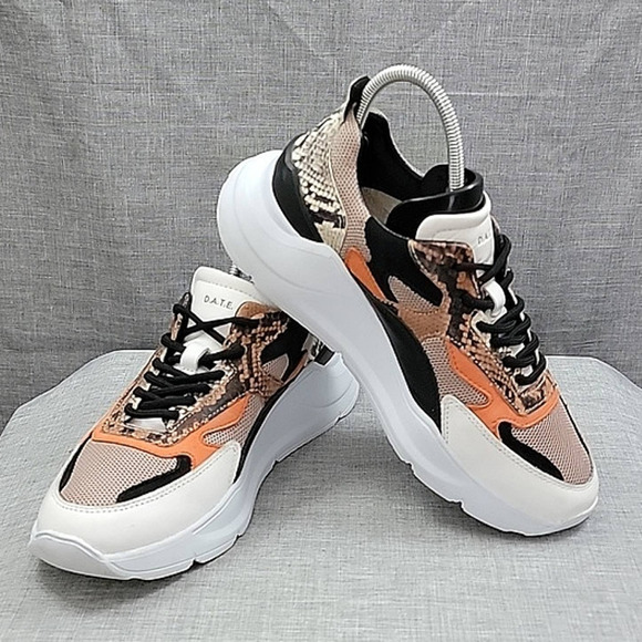 D.a.t.e. Fuga python embossed chunky leather trainer / sneaker women's 8.5 - Picture 1 of 12